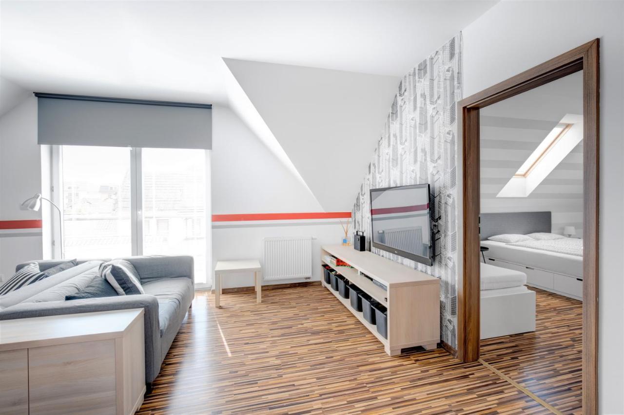 Rodinne Apartmany Alex & Gregor Bešeňová エクステリア 写真