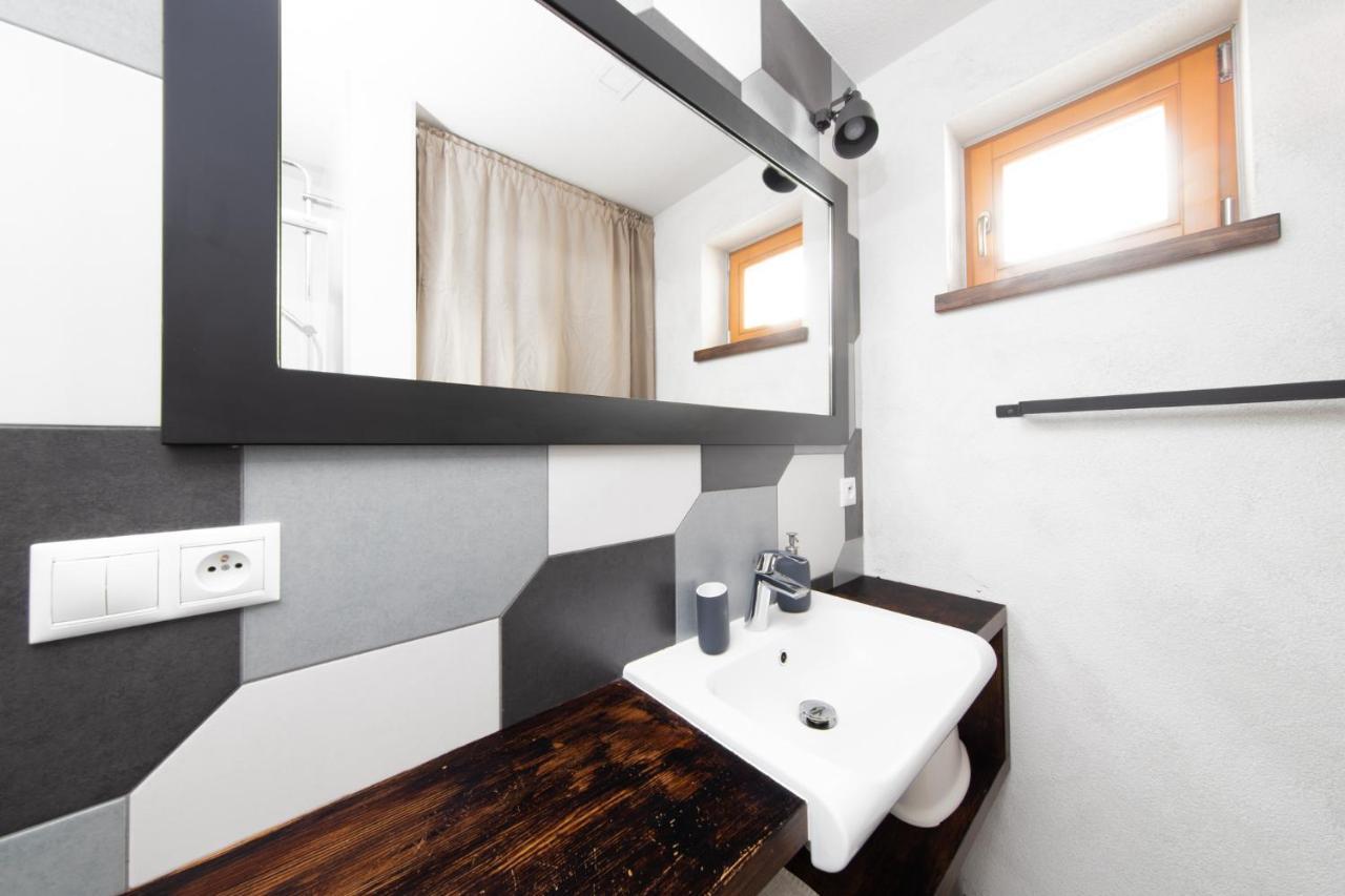 Rodinne Apartmany Alex & Gregor Bešeňová エクステリア 写真