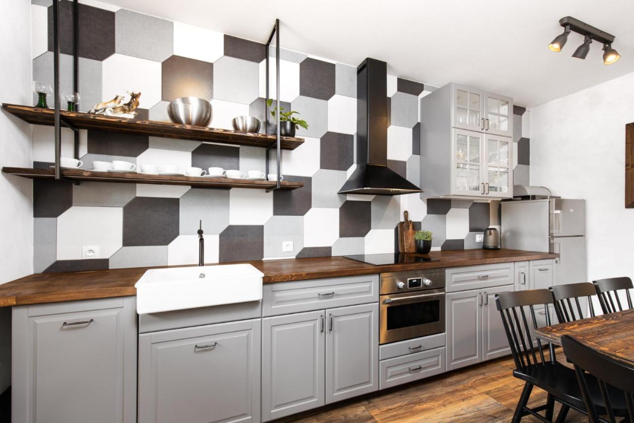 Rodinne Apartmany Alex & Gregor Bešeňová エクステリア 写真
