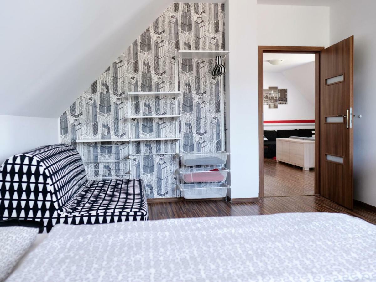 Rodinne Apartmany Alex & Gregor Bešeňová エクステリア 写真